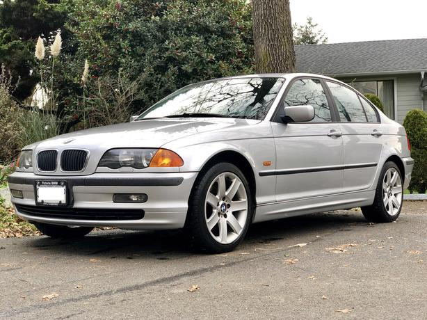 BMW 325i E46 2001 Automatic 4 Door Sedan Silver Classifieds For Jobs