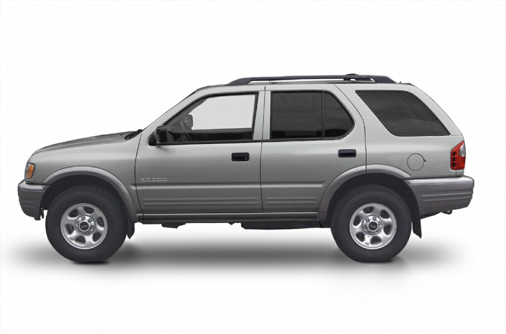 2002 Isuzu Rodeo Pictures