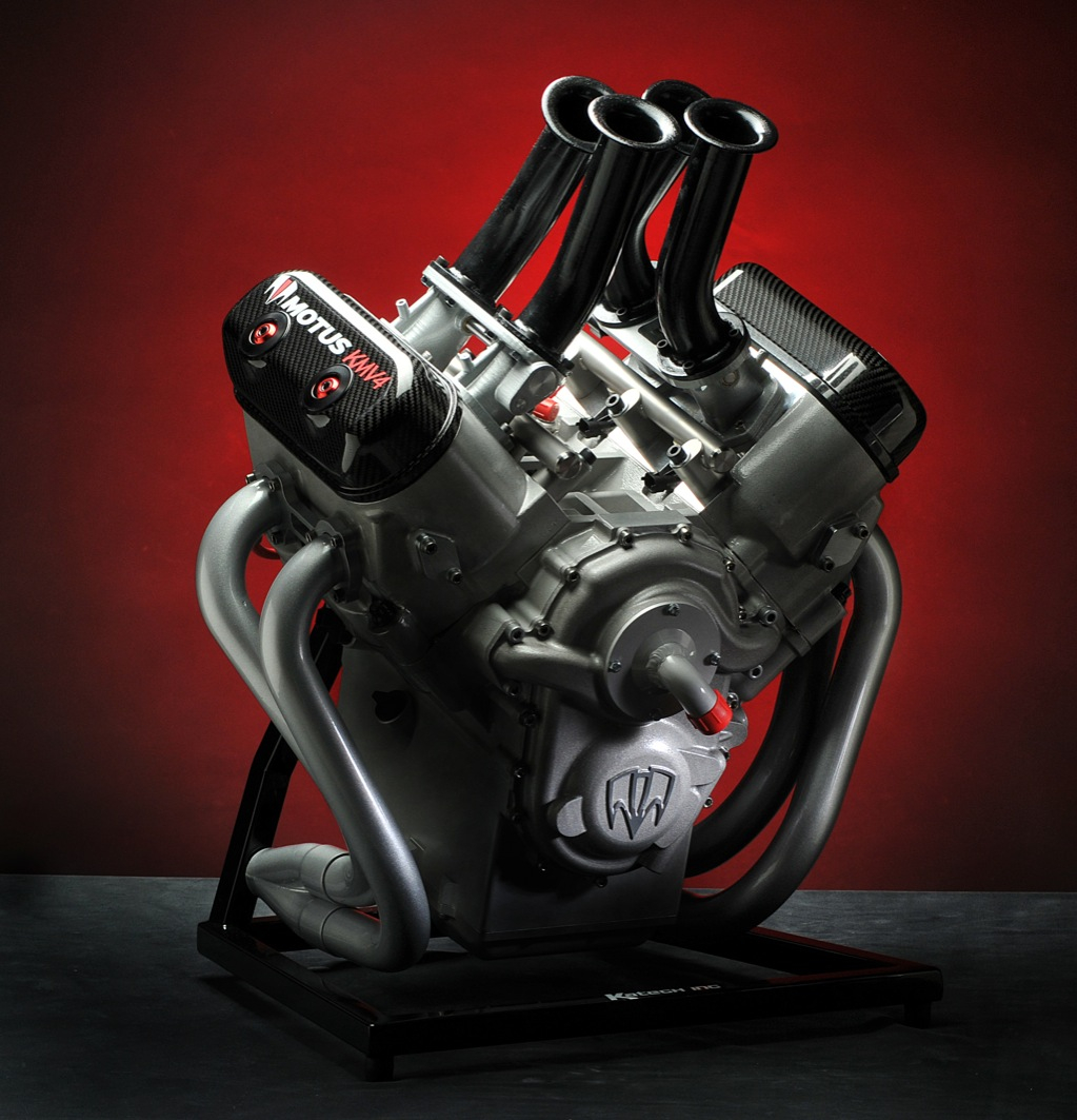 Motus Motorcycles Introduces World s First Direct Injected V4 Engine 