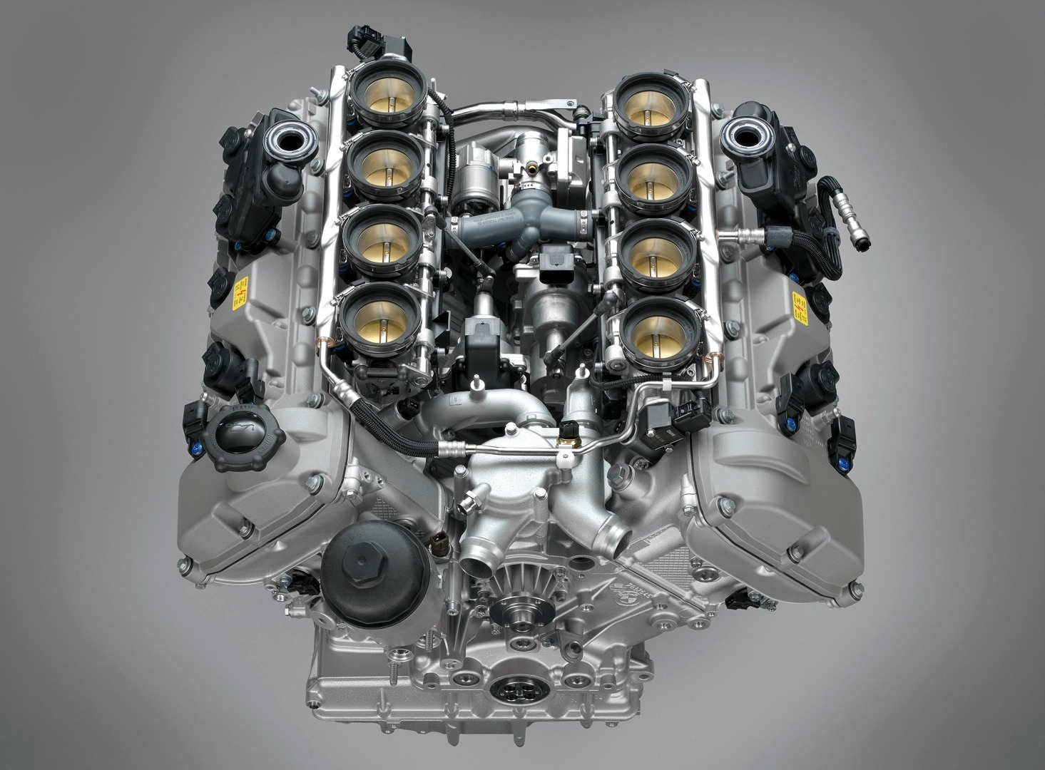 Take A Look At BMW s Last Naturally Aspirated Engine In Detail 